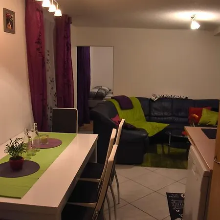 Appartamento Ausfinn-apartments Red Fireplace *