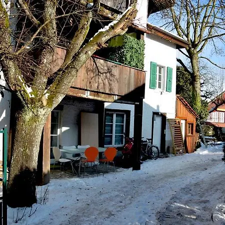 Ausfinn-apartments Red Fireplace Interlaken