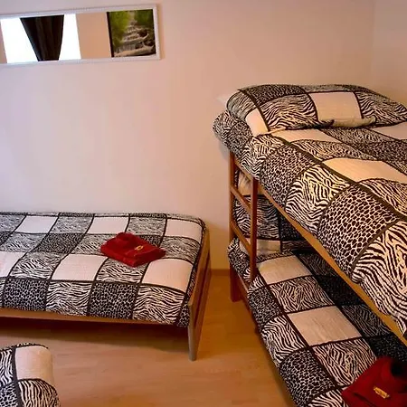 Ausfinn-apartments Red Fireplace Appartamento *